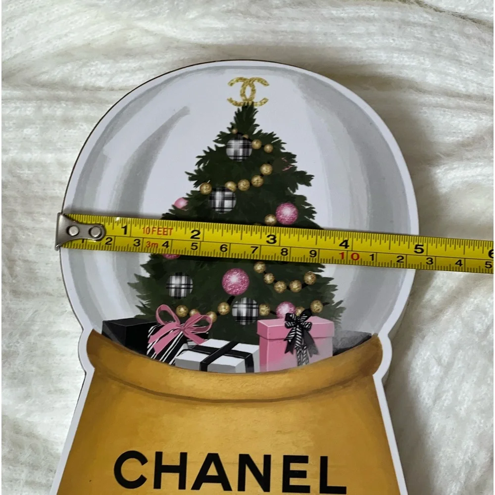 Chanel snow globe design home decor - Picture 3 of 4